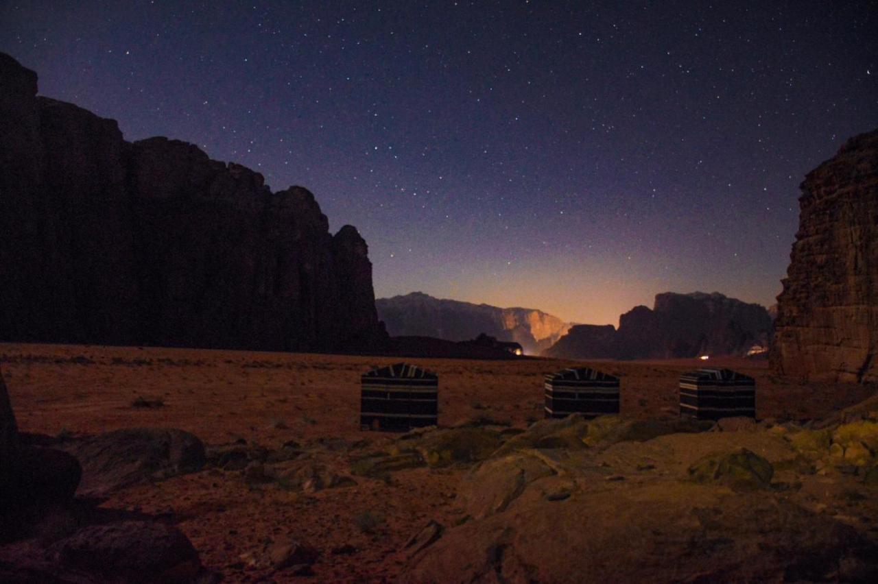 Hotel Bedouin Host Camp& With Tour Wadi Rum Exterior foto