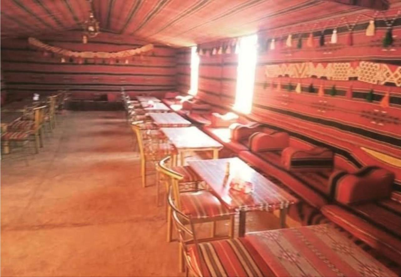 Hotel Bedouin Host Camp& With Tour Wadi Rum Exterior foto
