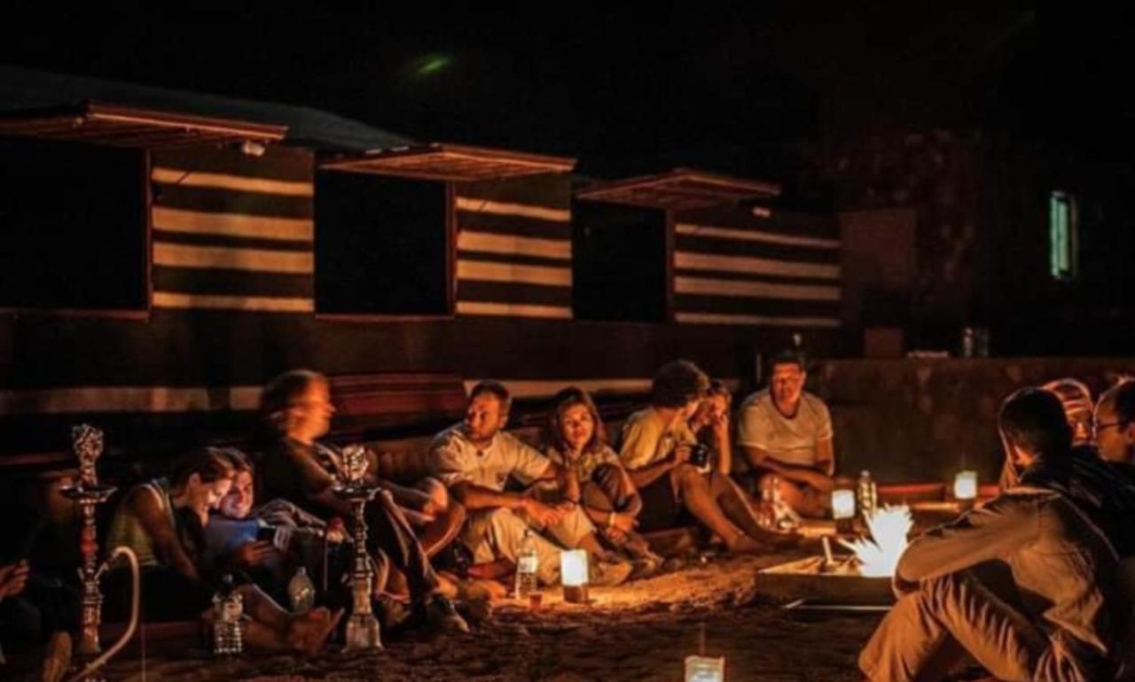 Hotel Bedouin Host Camp& With Tour Wadi Rum Exterior foto