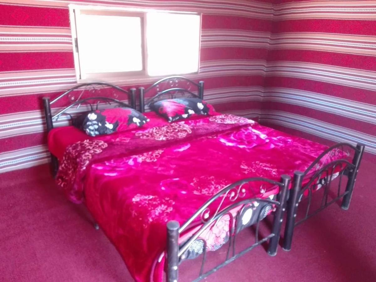 Hotel Bedouin Host Camp& With Tour Wadi Rum Exterior foto